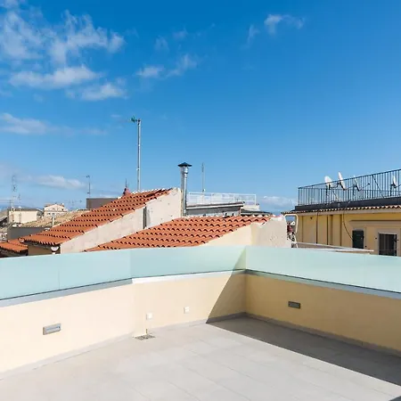 Leonidas - Annunziata Luxury Penthouse Apartment