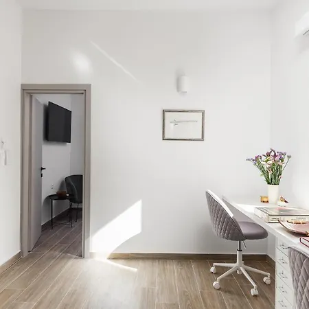 Leonidas - Annunziata Luxury Penthouse * Corfu (city)