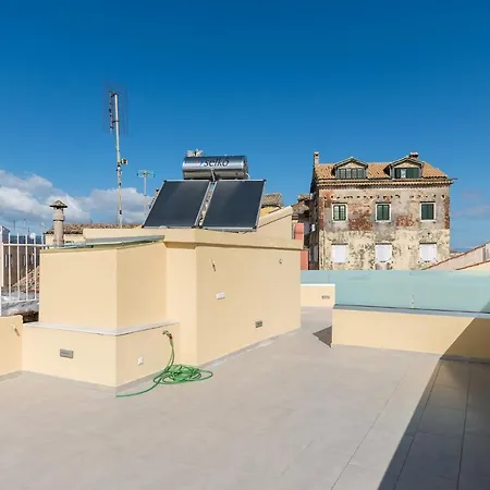 Leonidas - Annunziata Luxury Penthouse Apartment